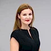 Анна Смолякова